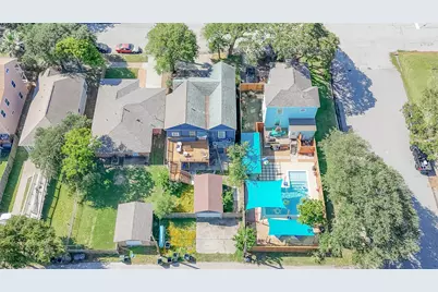 1224 Avenue L, Galveston, TX 77550 - Photo 28