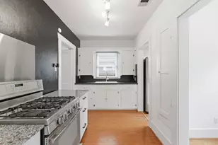 1015 E 14th St, Houston, TX 77009 - Photo 12