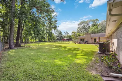 20420 Plaza Circle, Crosby, TX 77532 - Photo 32