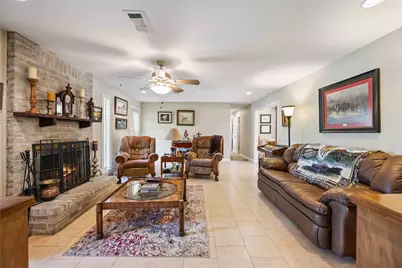 20420 Plaza Circle, Crosby, TX 77532 - Photo 12