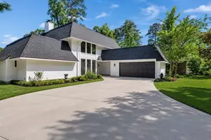 26 Cherry Hill Dr, Conroe, TX 77304 - Photo 2