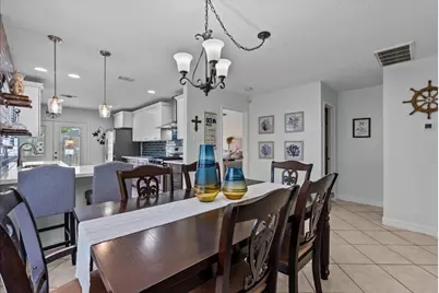 610 Oak Berry Drive, Kemah, TX 77565 - Photo 16