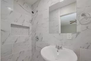 12210 Palmbeach St, Houston, TX 77034 - Photo 18