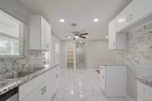 12210 Palmbeach St, Houston, TX 77034 - Photo 12