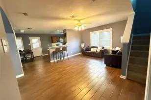 8615 Tartan Walk Ln, Houston, TX 77075 - Photo 16