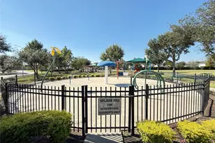 8615 Tartan Walk Ln, Houston, TX 77075 - Photo 44