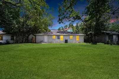 5822 Beldart Street, Houston, TX 77033 - Photo 16