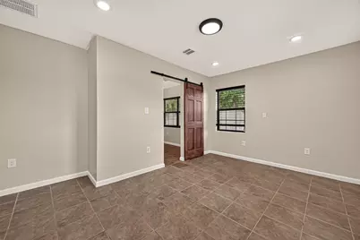 8402 Bascom Lane, Houston, TX 77080 - Photo 34