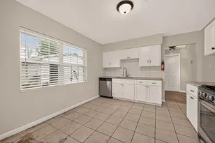 8402 Bascom Ln, Houston, TX 77080 - Photo 16