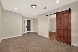 8402 Bascom Ln, Houston, TX 77080 - Photo 28