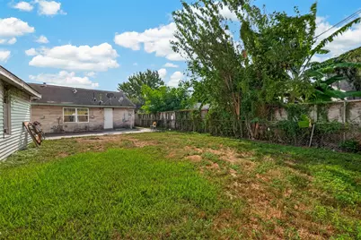 8402 Bascom Lane, Houston, TX 77080 - Photo 40