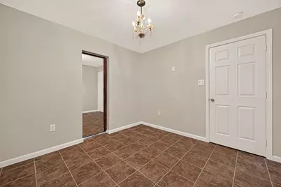 8402 Bascom Lane, Houston, TX 77080 - Photo 24
