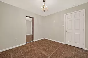 8402 Bascom Ln, Houston, TX 77080 - Photo 24