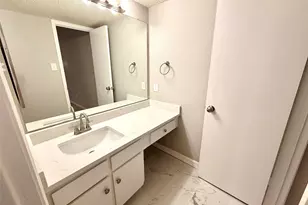 1515 Sandy Springs Rd, Houston, TX 77042 - Photo 8