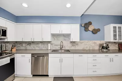 7655 S Braeswood Boulevard #10, Houston, TX 77071 - Photo 6