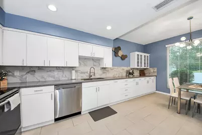 7655 S Braeswood Boulevard #10, Houston, TX 77071 - Photo 4