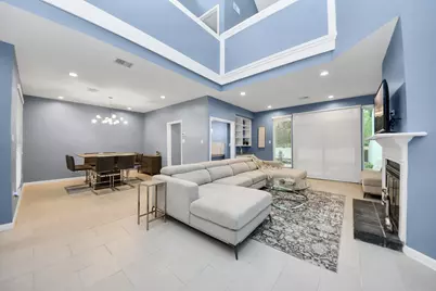 7655 S Braeswood Boulevard #10, Houston, TX 77071 - Photo 2