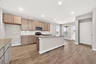 305 E Tranquil Flds Ln, Waller, TX 77484 - Photo 18