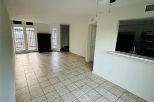 17210 Imperial Valley Dr, Houston, TX 77060 - Photo 4