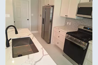 9001 Cheer Street, Houston, TX 77063 - Photo 6