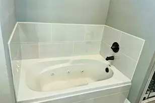 9001 Cheer St, Houston, TX 77063 - Photo 14