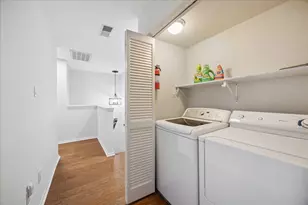 2513 Bering Dr, Houston, TX 77057 - Photo 22