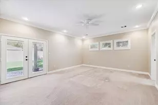 1918 De Milo Dr, Houston, TX 77018 - Photo 14