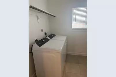 2410 Elliot Canyon Lane, Crosby, TX 77532 - Photo 10