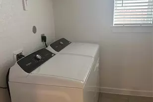 2410 Elliot Cyn Ln, Crosby, TX 77532 - Photo 10