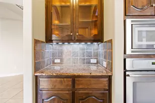 2446 W Bramlet Dr, Conroe, TX 77304 - Photo 14