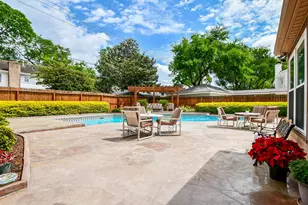 14710 Bramblewood Dr, Houston, TX 77079 - Photo 36