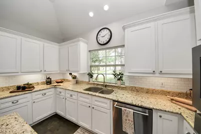 1818 Mountain Aspen Lane, Kingwood, TX 77345 - Photo 32