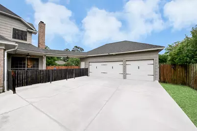 1818 Mountain Aspen Lane, Kingwood, TX 77345 - Photo 48