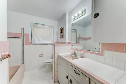 7131 Bellaire Boulevard, Houston, TX 77074 - Photo 20