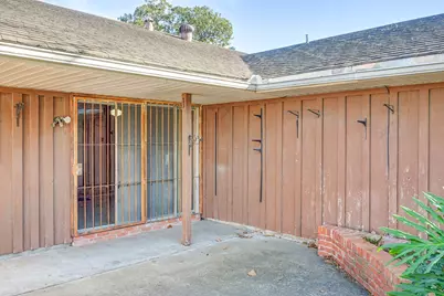 7131 Bellaire Boulevard, Houston, TX 77074 - Photo 30