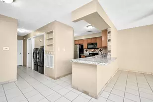 2501 Gulf Freeway, Dickinson, TX 77539 - Photo 8