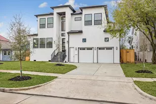 4509 Mimosa Dr, Bellaire, TX 77401 - Photo 2