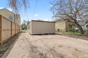2817 Winbern St, Houston, TX 77004 - Photo 12