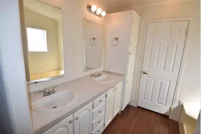 10007 Elderberry Park Lane, Tomball, TX 77375 - Photo 12