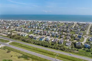 13819 Mutiny Ln, Galveston, TX 77554 - Photo 50