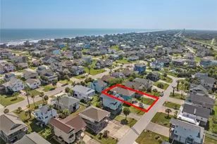 13819 Mutiny Ln, Galveston, TX 77554 - Photo 48
