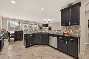1347 Tee Time Ct, Crosby, TX 77532 - Photo 6