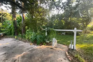 507 Fitzgerald St, East Bernard, TX 77435 - Photo 8