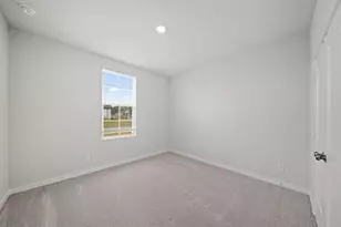 17327 White Peace Dr, Waller, TX 77484 - Photo 4