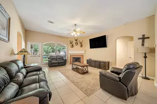 14043 Albany Springs Ln, Houston, TX 77044 - Photo 10