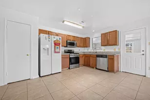 6510 Grand Haven Dr, Houston, TX 77088 - Photo 14