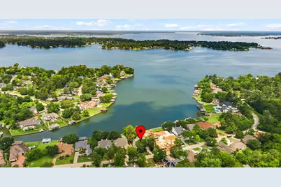 130 Lakeside Drive, Montgomery, TX 77356 - Photo 1
