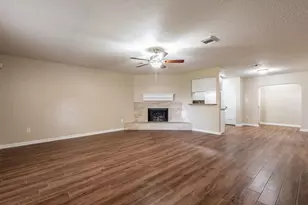 1007 Cascade Creek Dr, Katy, TX 77450 - Photo 2
