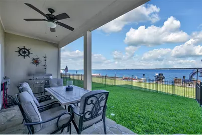 13 Regency Point, Conroe, TX 77356 - Photo 22