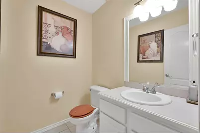 13 Regency Point, Conroe, TX 77356 - Photo 14